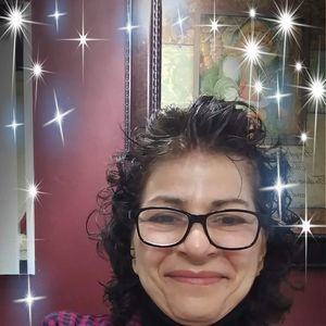 Meet your Posher, Michele